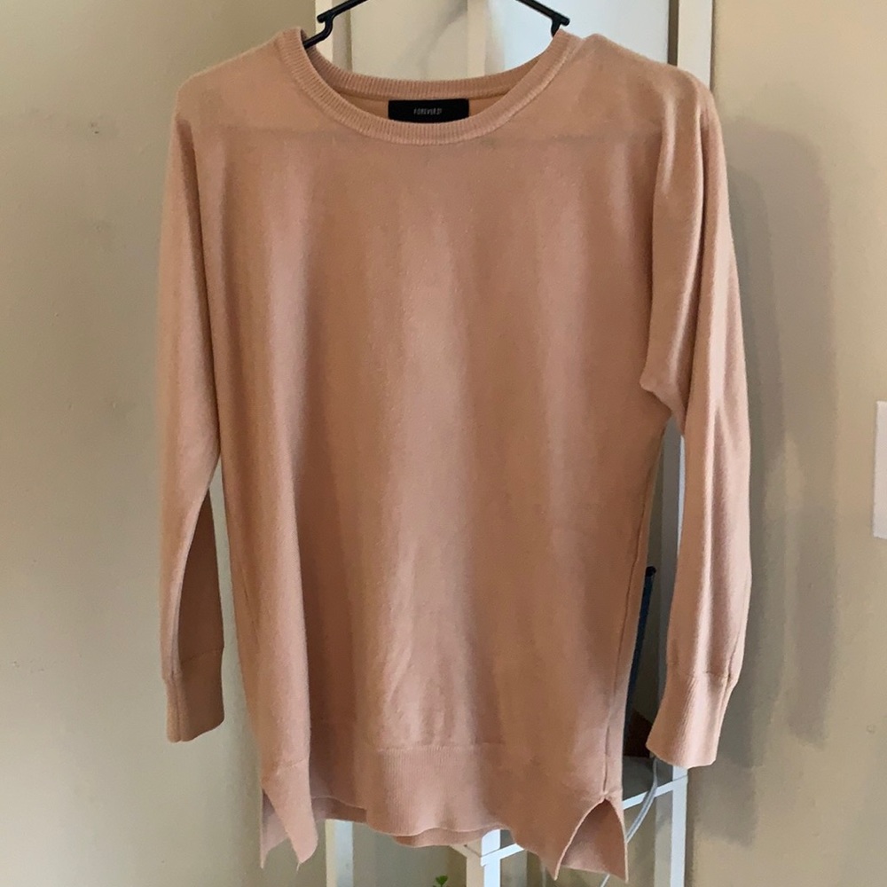 Long sleeve sweatshirt
